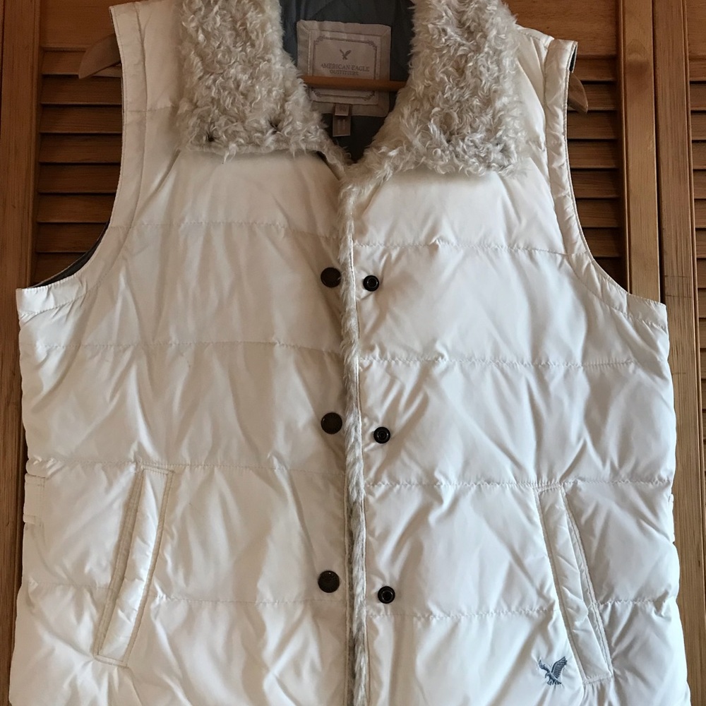 American eagle vest